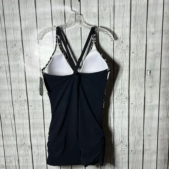 Profile by Gottex Black/White One Piece Swimdress Size 22W